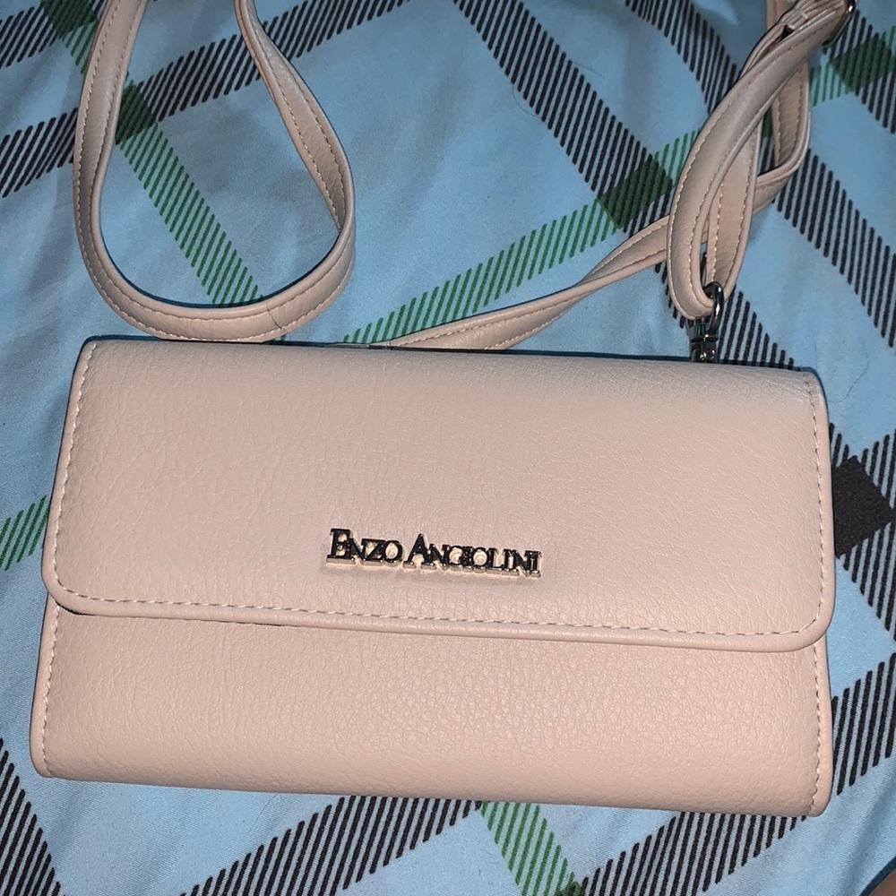 cream color wallet